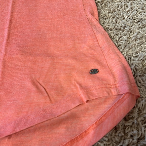 ❤️ Southern Shirt Company V-Neck T-shirt - Picture 3 of 5